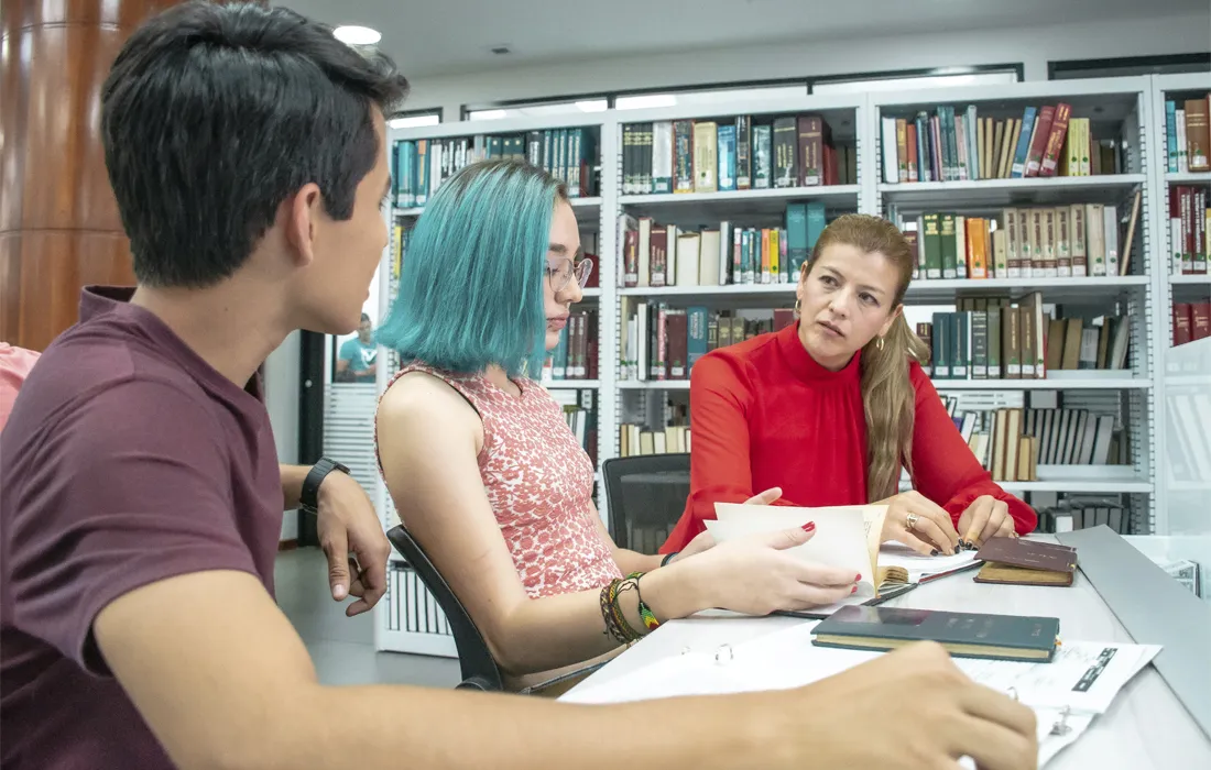 Mitos de filosofía Javeriana Cali