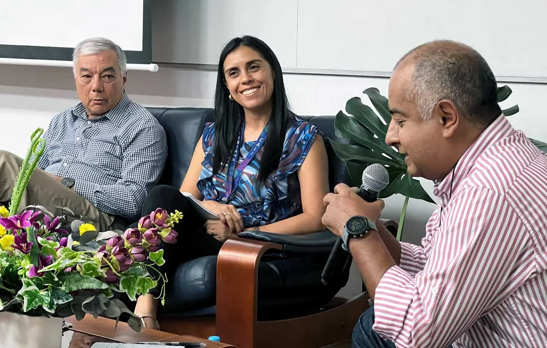 “Si no cambiamos la manera de hacer las cosas nos vamos a quedar cada vez menos desarrollados”, César Ferrari, Superintendente Financiero de Colombia “Si no cambiamos la manera de hacer las cosas nos vamos a quedar cada vez menos desarrollados”, César Ferrari, Superintendente Financiero de Colombia