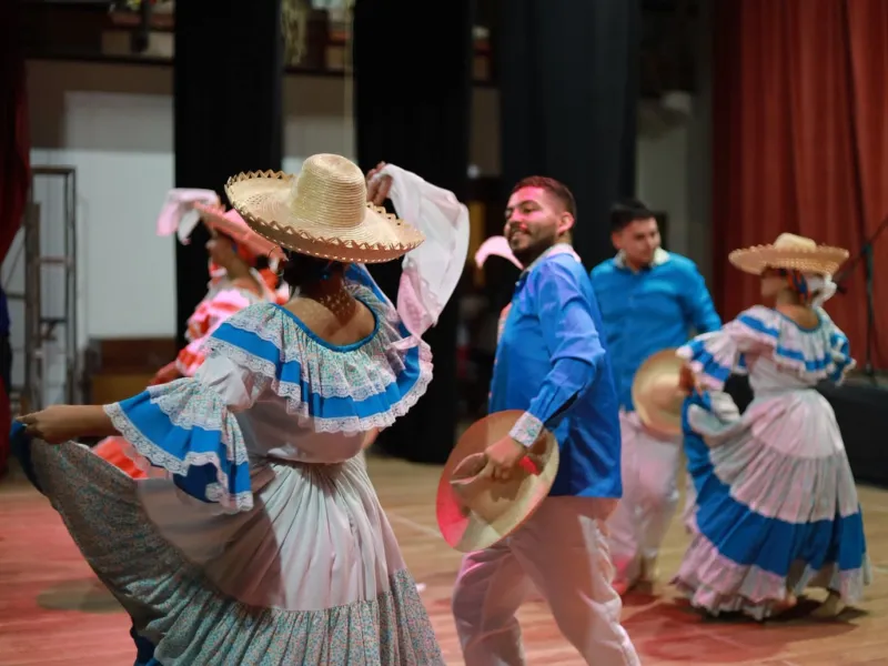 Danzados Danzados